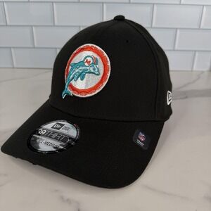Miami Dolphins Hat Cap Fitted Mens Small Medium S/M Black New Era 39Thirty NWOT‎